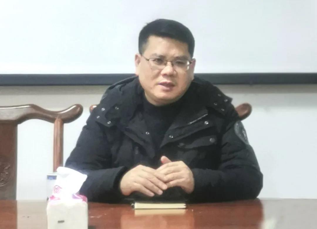 步履坚实 接续奋进 加速“犇”跑|公司召开总经理办公会(图2) 步履坚实 接续奋进 加速“犇”跑|公司召开总经理办公会(图2)
