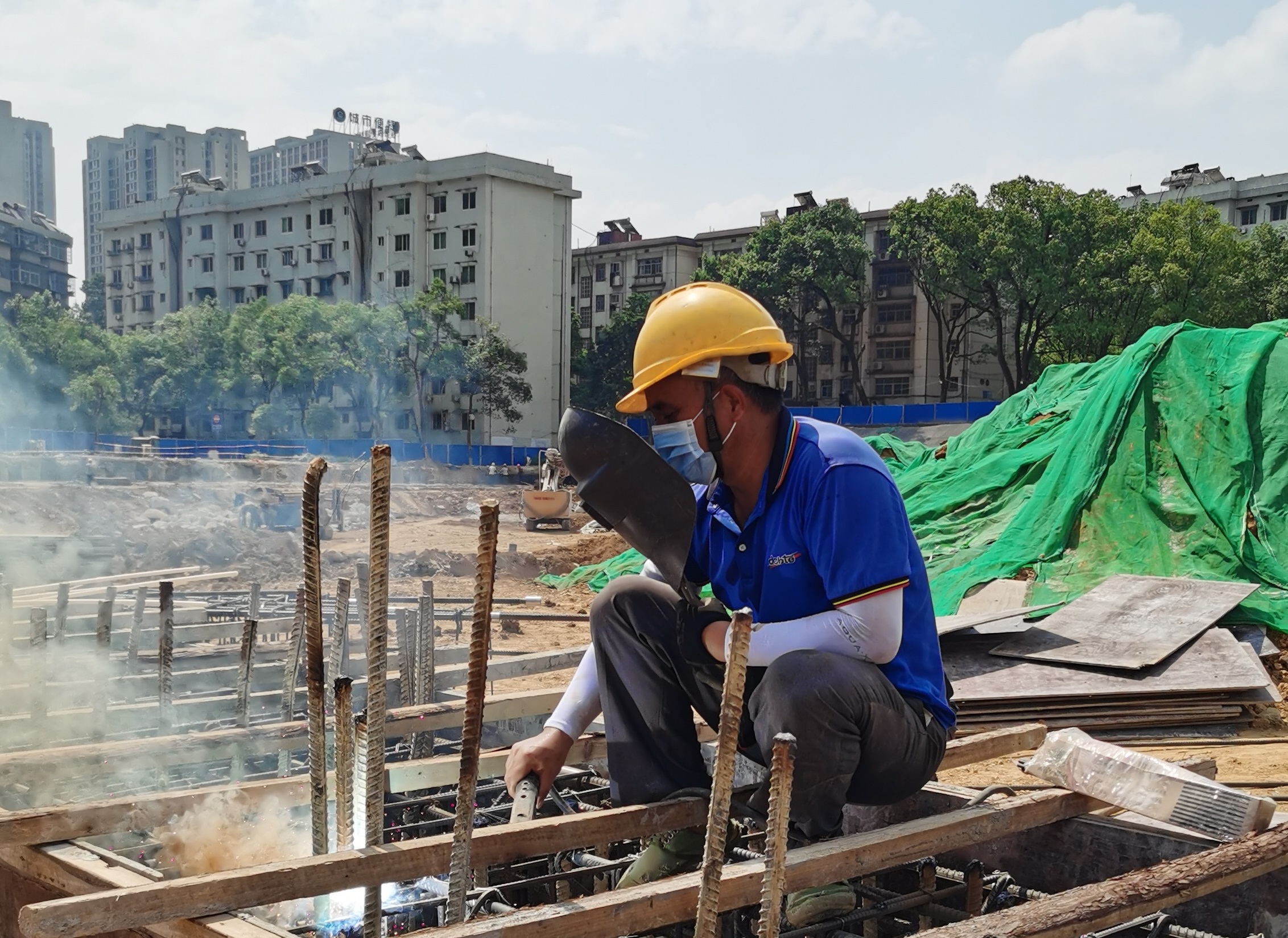 疫情防控抓实抓细 生产经营有序推进(图11)